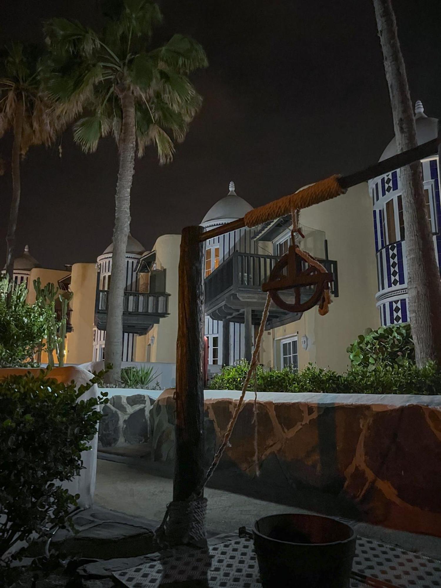 Beautiful Apartment Altamar Playa del Águila Exterior foto
